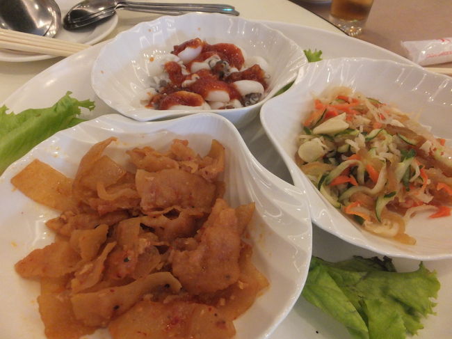 【大渓山水庭園餐庁 桃園市大渓 2016/06/05】<br /><br />料理：豚肉、牡蠣、サラダ