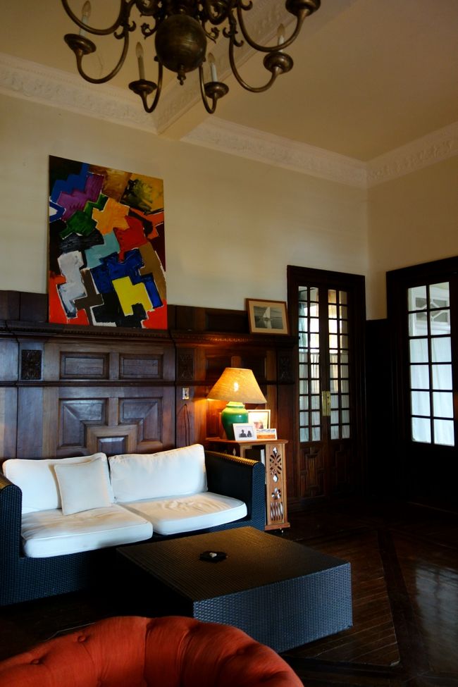 El Morabito<br />カフェというよりホテルのロビーと言った感じですね。ここで暫くまったりする事に。