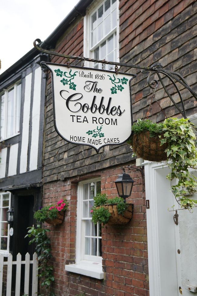 1952年創業のティールームで、とても可愛らしい素敵なティールームなのです。<br /><br />