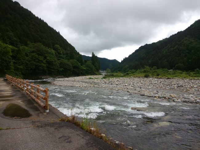 『モネの池』から郡上八幡へ