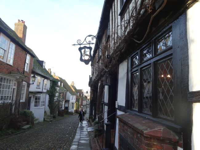 そしてここは、、<br /><br />マーメイドイン！<br /><br />昔、海賊の秘密基地だったとか！<br /><br />ジョニー・デップさんも泊まりにきたらしいです( ´艸｀)