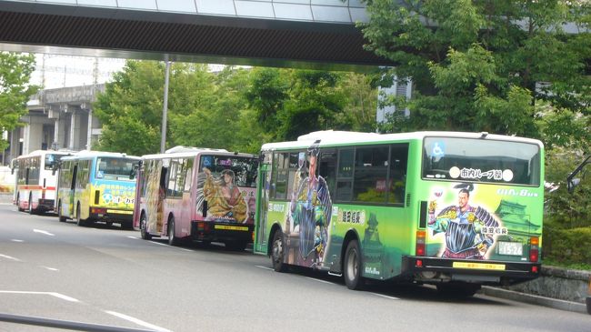 歩いてJR岐阜駅へ。<br />名鉄岐阜駅とJR岐阜駅は遠くはないが近くも無い距離。<br />
