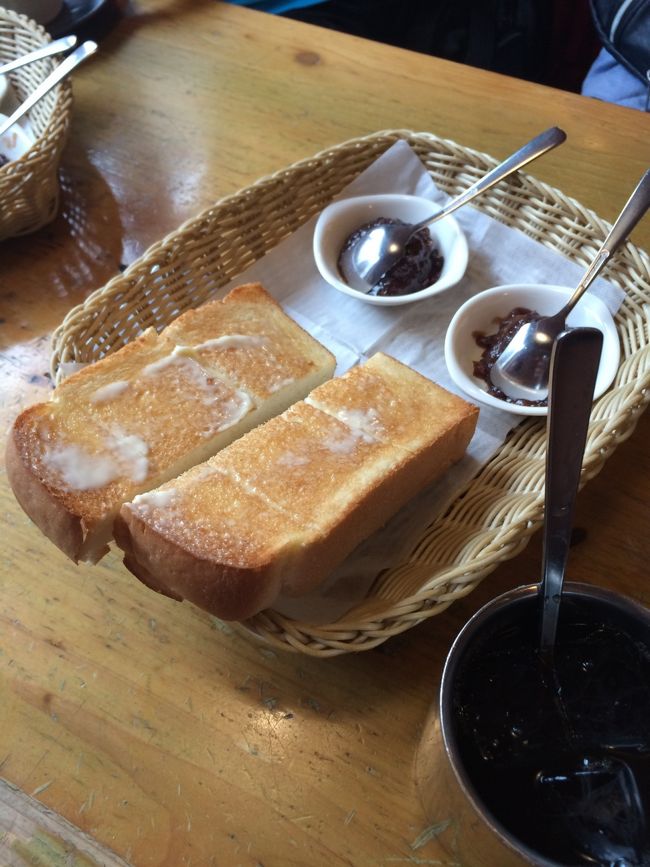 朝はモーニングでーす