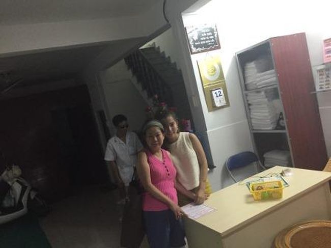 町歩きをしていたら、ローカルなマッサージ屋さんを発見。<br />マッサージを受けました。