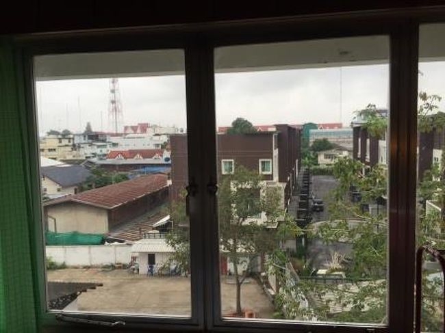 1月20日(11日目）<br />この日は、朝の間ナコーンラーチャシーマの町を歩いてから<br />鉄道で最終目的地バンコクを目指します。