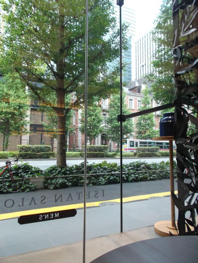 場所を移動して友達のリクエストでジャン ポール　エヴァンへ<br />http://www.jph-japon.co.jp/<br /><br />