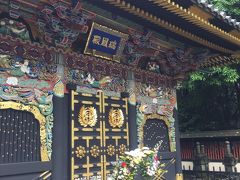 瑞鳳殿へ。
伊達政宗公の墓地だそうです。

えらく派手なお墓。

昭和の時代に発掘調査があり、掘り出された遺品などが展示されていました。
けっこうリアル。
発掘調査後、政宗の遺骨は墓に戻されたとのこと。ということはここにいるんですね。
なんかすごいな、あんまり伊達政宗知らないんだけど、すごいな。