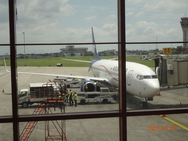 ＡＭ４５２<br /><br />ボーイング７３７−８００<br />１０Ａ，Ｂ