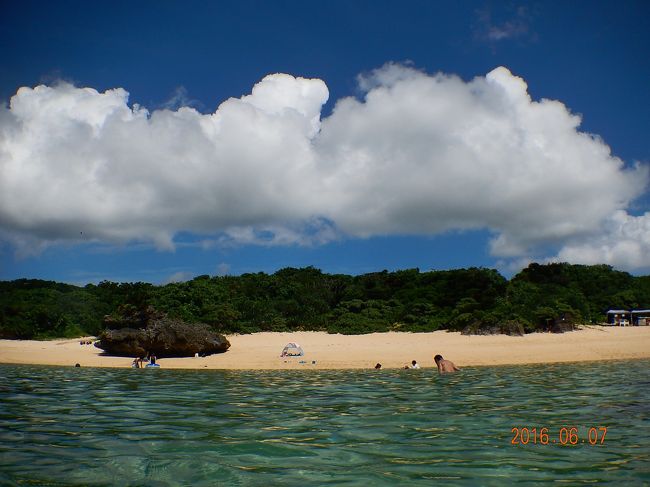 ここは干潮でも関係なく泳げる唯一（？）のビーチみたいです。<br />ただ、干潮のせいか透明度はいまいち。<br />