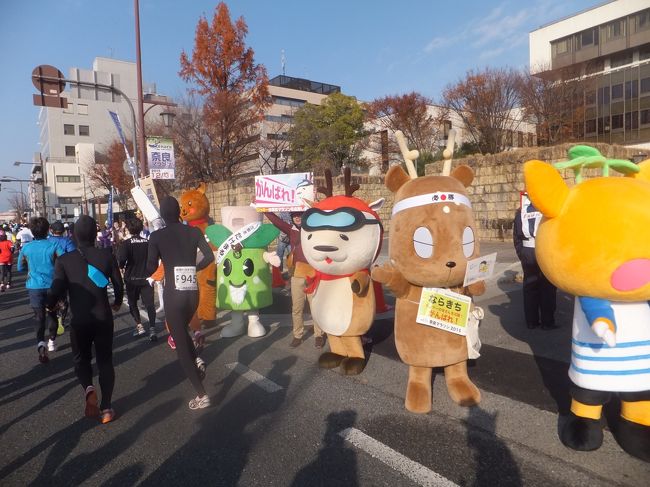 鹿の様なゆるキャラも。