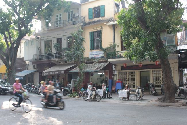 旧市街をぶらぶら<br />