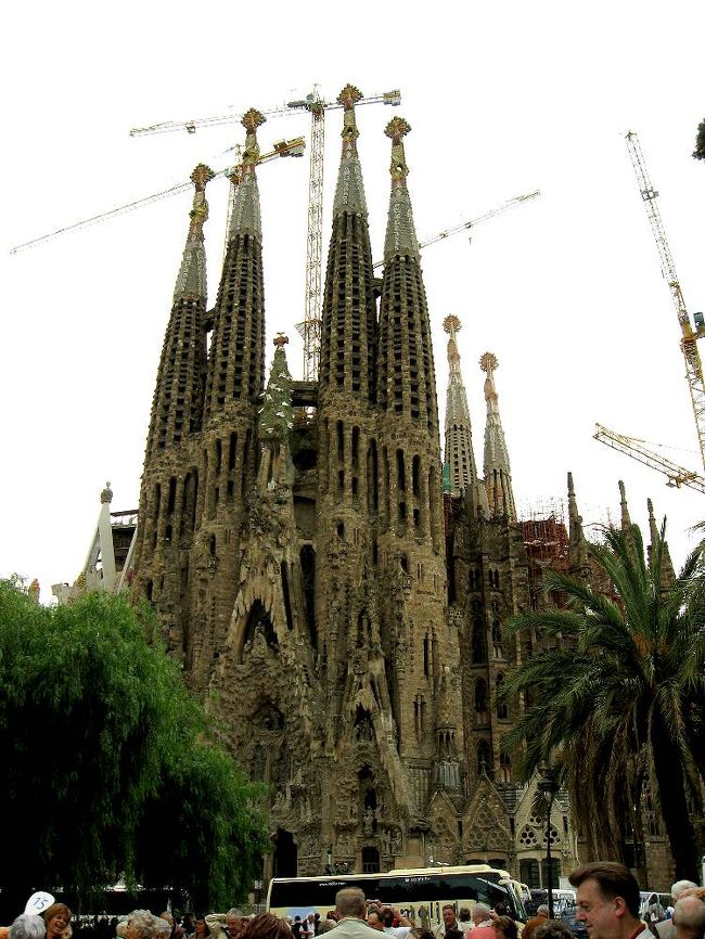 ほぼ同じ場所から撮影した、2008年10月に来た時の写真。このときは、右側（北側）にあたる部分がまだできていなかったことがわかる。