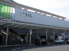 奈良に着くなんてね…

途中 「法隆寺」 に停車したとき
おかしいと思ったんだよな

着いてしまったものは仕方ない

和歌山の用事は重要でもなかったので
とりあえず 奈良を散策しよう

当てもなく…
