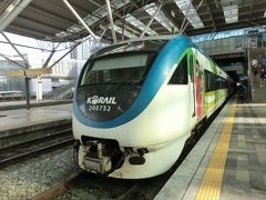 7:35
ヌリロ号です。
韓国の列車は特急とか急行と言った種別はなく、セマウル号とかムグンファ号‥と列車の愛称で分類されています。
これから乗るヌリロ号は中距離を走る急行と言った所でしょうか。
日立製の比較的新しい電車で運行されています。
では、乗りましょう。

②ヌリロ503列車.新昌行
ソウル.7:40→温陽温泉.9:11