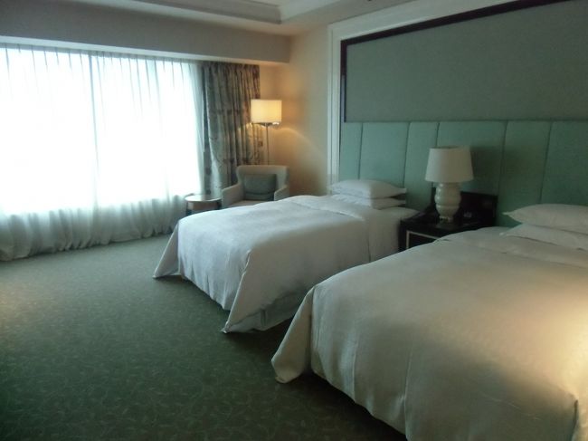 シェラトンのクラブルーム<br />3221号室