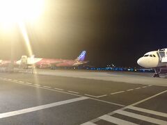 関西空港に到着。