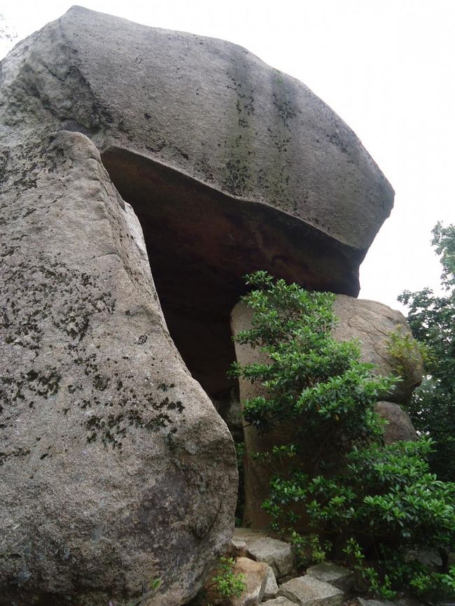 不動岩<br /><br />おおきい!