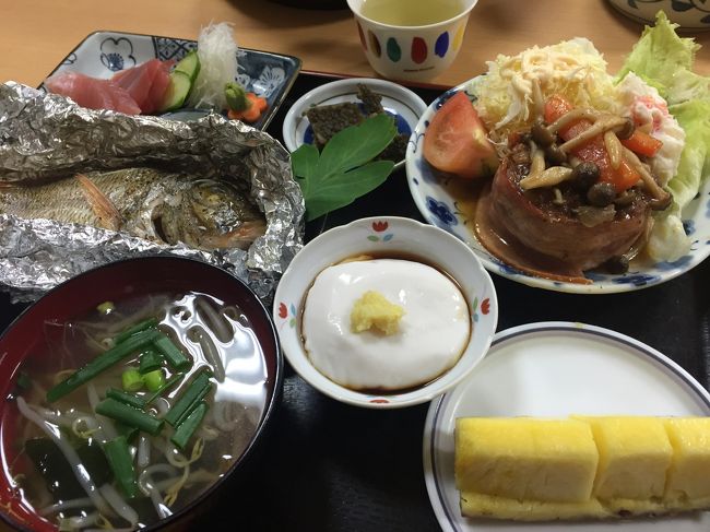 最後の夜の大浜荘の夕食<br />いつもおいしいごはんありがとうございます〜<br /><br />また、来ます〜