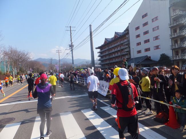 このあたりになるとかなり応援の人が増えてきました。