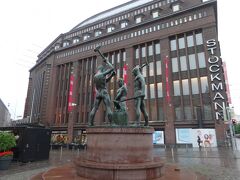 “三人の鍛冶屋像”

どうしても写真を撮りたかったので嬉しい〜〜


