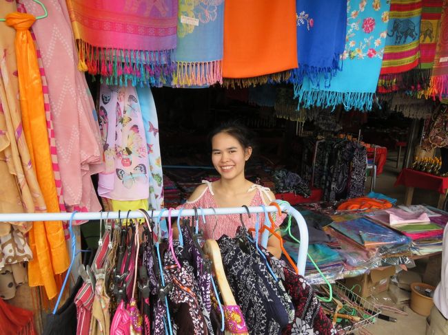 ラオスのお嬢さん。