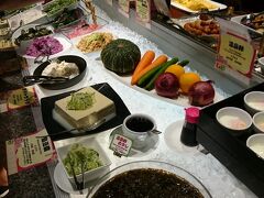 朝食です
５才は無料でした

沖縄料理が中心です♪