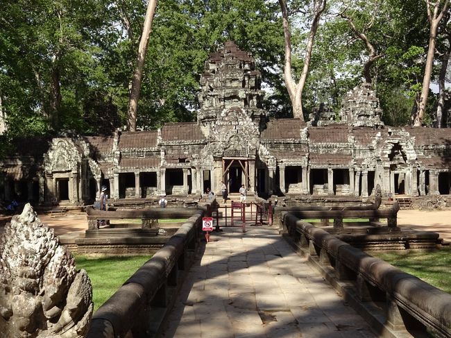 タ・プロームへきました