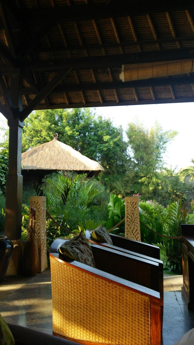 ソファもあって　ゆったりできます。<br />。。。が　海辺を目指します。