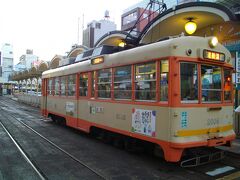 松山市駅からは市内線で道後温泉へ。