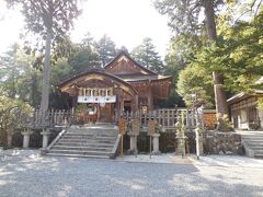 さらにドライブしてたどり着いたのがここ宇倍神社。