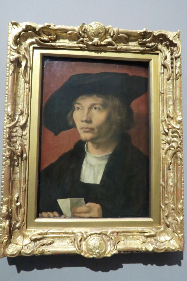 一番テンションが上がった絵画「新井（兄）やん！！！」<br />私も友達も生粋の関西人で阪神ファン。<br />デューラーが描いた肖像画の人物がどう見ても広島カープの新井選手で！！<br /><br />