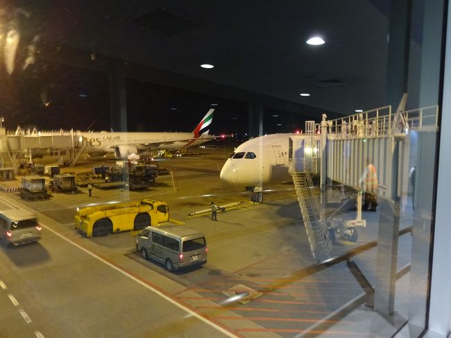 搭乗口は、前方１カ所