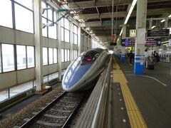 広島駅に到着〜。
懐かしの500系が停まっていました。