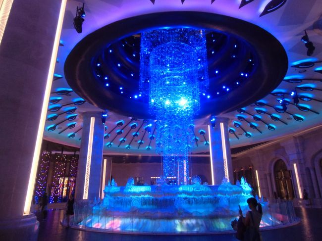 何とか到着して、ショーを見る