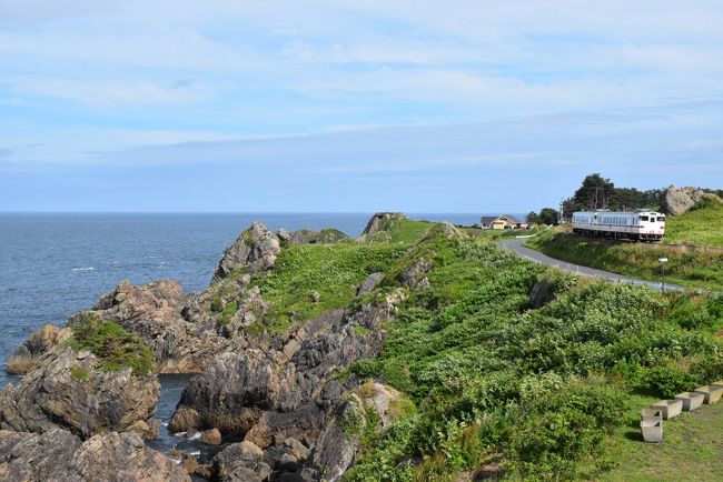 紺碧の海と夏の花が美しい種差海岸−後編（青森県八戸市）』八戸