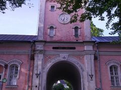 翌朝、もはやバス感覚でフェリーに乗って早朝のスオメンリンナへ。
土曜日は人が多くてゆっくりできなかったのでね。