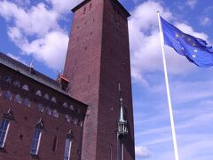 とりあえず荷物を置いて、まずは市庁舎へ！
ストックホルムも天気がいいです！