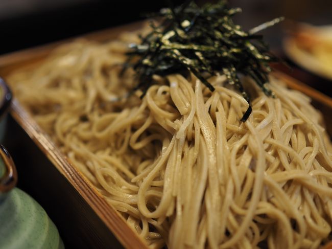 こちらのそばは十割そばなので風味があってまいうー｡