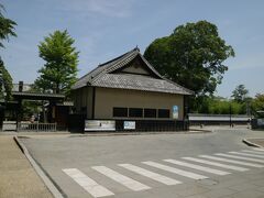 松代藩文武学校前。

この辺りは街歩きとしてとても濃いエリアです。



