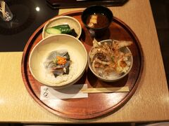 京大生の次男と京都タワーで待ち合わせをして京都駅グルメ街のはしたてで夕食を食べました。