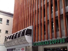 イビスアンバサダー明洞下車
徒歩３分でメトロホテル到着