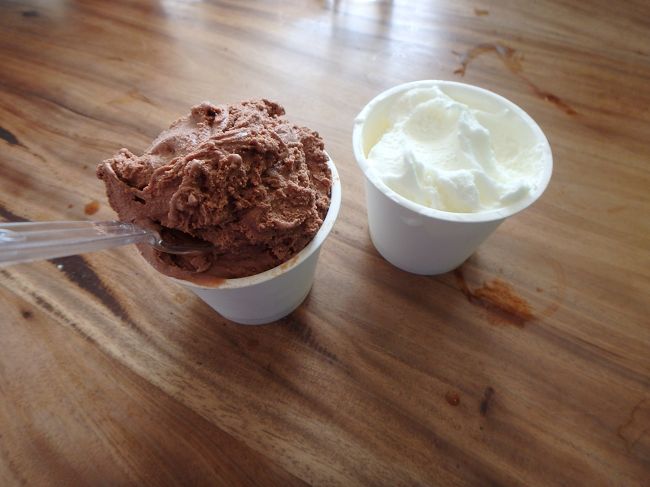 手作りジェラートが、凄く美味しかった〜！<br />チョコもバニラも、コクがあって、トルコアイスを思うような粘りも。<br /><br />帰りのバスがしばらく来ないのでのんびりしましたが、ほっといてくれるけど聞くと親切で、居心地良かったです。