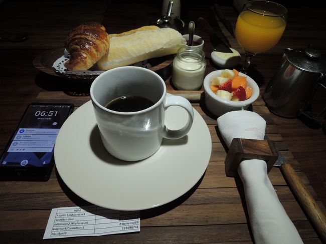 朝はガッツリ食べる。