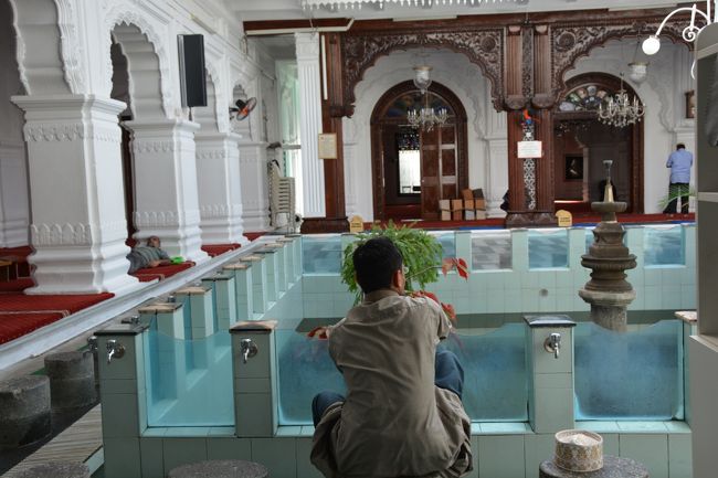 イスラムモスクもある