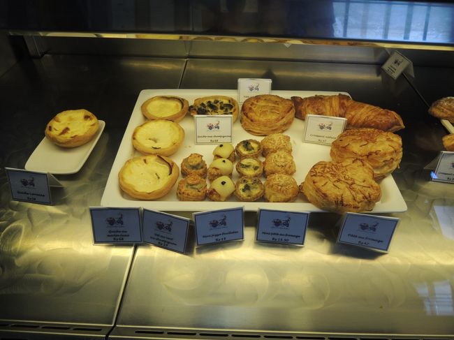 スイーツを選ぶ