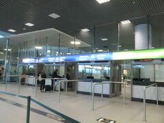 リスボンに到着。無事到着したことをあらゆる神に感謝。脚がつりそうな程踏ん張りました！
入国審査はスムーズに終了。