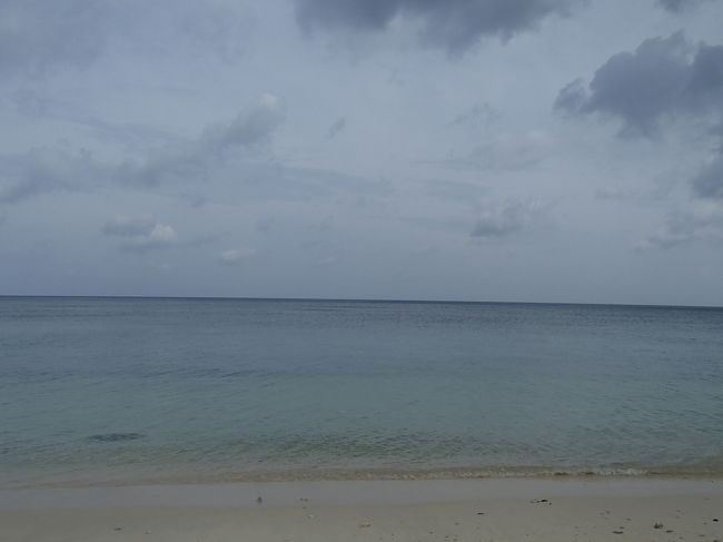 ホテルでビーチタオル借りて、米山ビーチへ<br /><br />