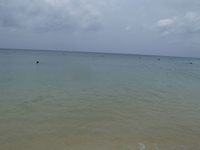 相変わらず雲多いね。<br /><br />１時間半ぐらいいたかな？<br /><br />車に乗り込むと雨が降って来ましたよ