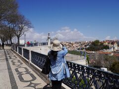 サンペドロ・デ・アルカンタラという名の展望台。グロリア線の頂上駅のすぐ近くにあります。こちらで美味しいフレッシュオレンジジュースを飲みましたが、なぜか写真がありませんでした。