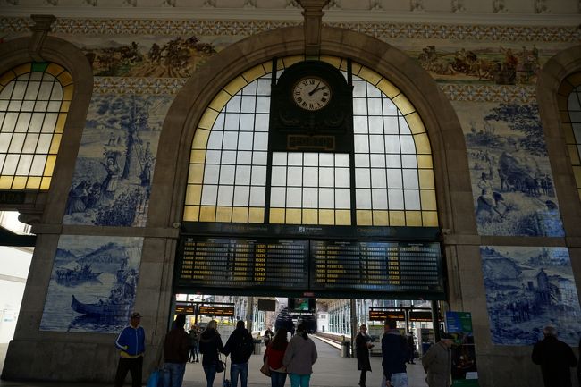 贅沢な駅です。